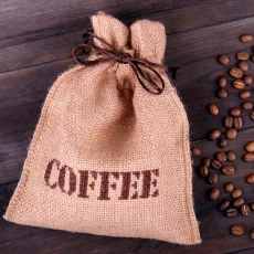 Eco-friendly custom jute bags from Bangladesh.