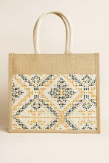 Eco-friendly jute bags leading global sustainability trends.