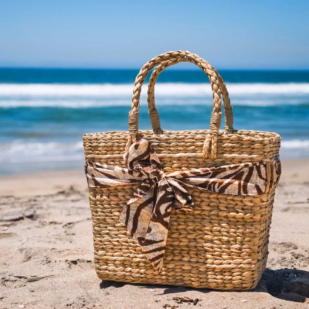 durable-jute-travel-bag-with-zipper