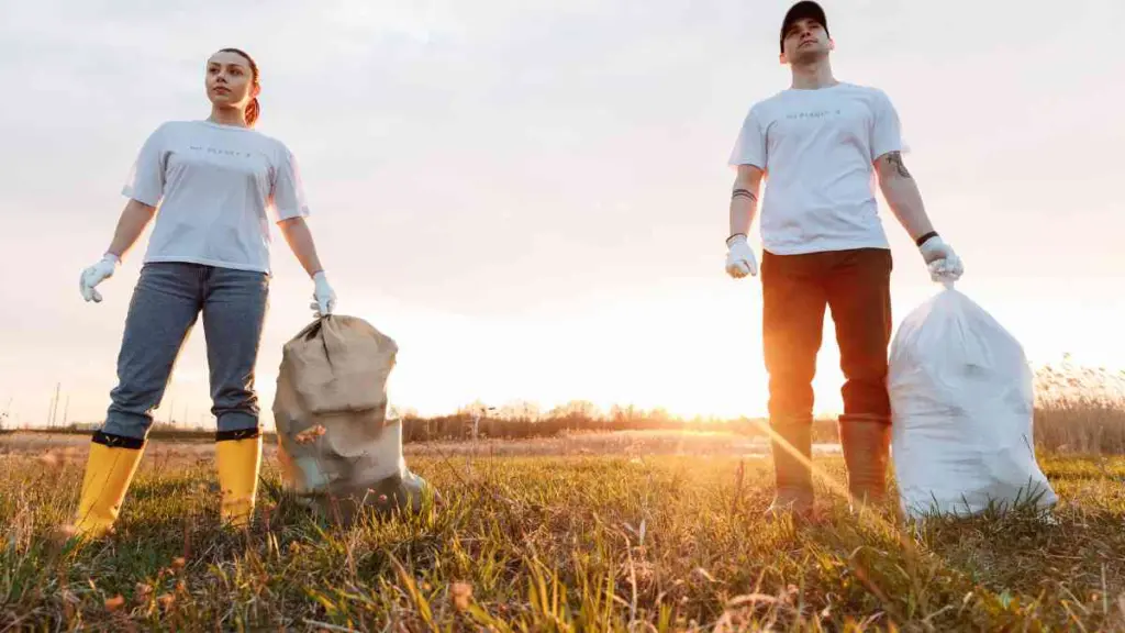 Jute sacks promoting zero-waste business movement sustainable, eco-friendly, and supplied globally by trusted jute suppliers.